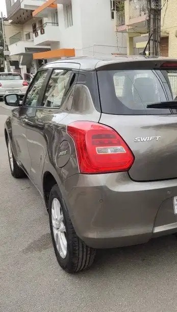 Maruti Suzuki Swift(2021-2024) Vxi